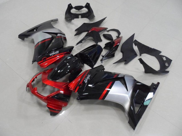 Carene Kawasaki ZX 250R 2008-2012 - Caramella Rosso Nero Argento Carene Kawasaki ZX 250R 2008-2012 - Caramella Rosso Nero Argento