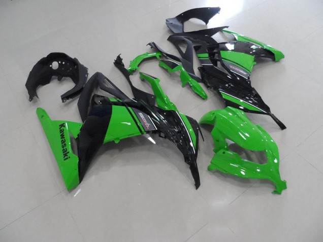 Carrozzeria & Carena Kawasaki ZX 300R 2013-2016 - Nero Verde Carrozzeria & Carena Kawasaki ZX 300R 2013-2016 - Nero Verde